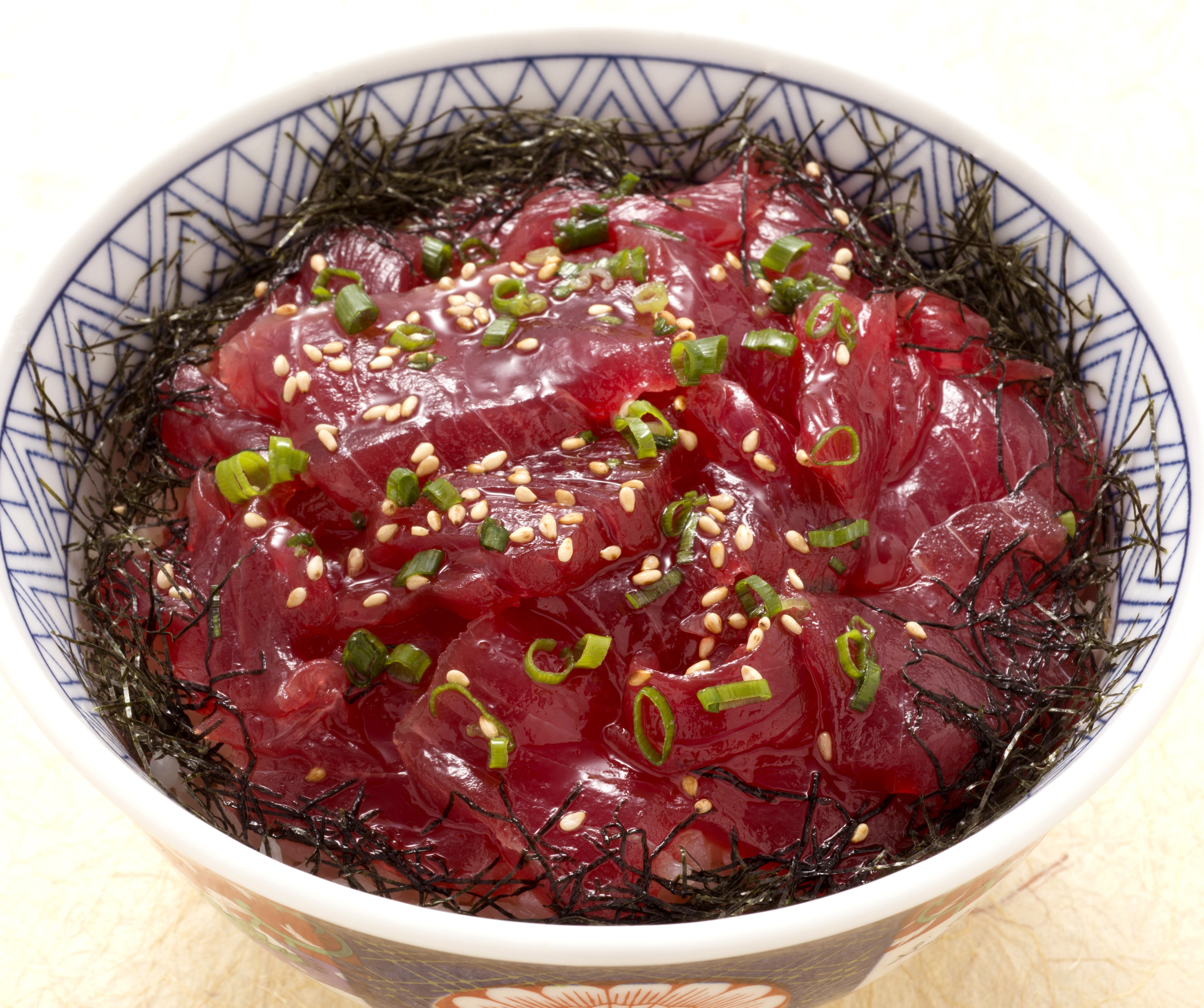 づけ鮪丼の写真
