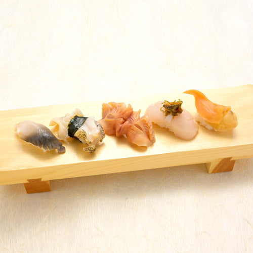 〈5貫にぎり〉貝類づくし5貫の写真